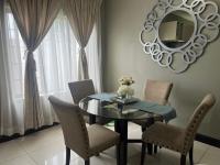 Dining Room of property in Country View