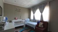 Bed Room 3 - 16 square meters of property in Country View