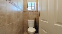 Bathroom 2 - 8 square meters of property in Glen Hills