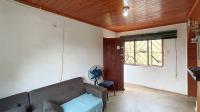 Lounges - 15 square meters of property in Flamingo Heights