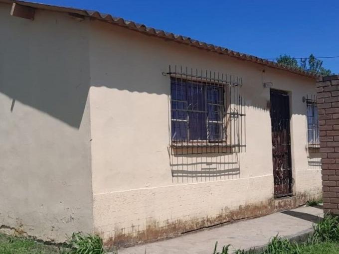 2 Bedroom House for Sale For Sale in Mdantsane - MR663335