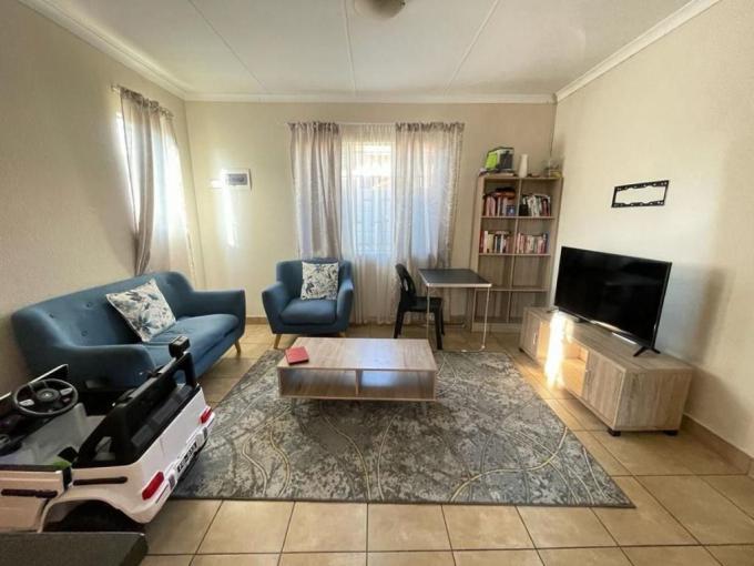 3 Bedroom House for Sale For Sale in Alberton - MR663411