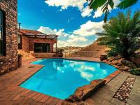  of property in Glenvista