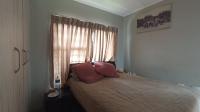 Main Bedroom - 14 square meters of property in Amberfield