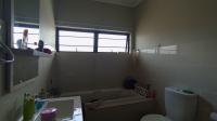 Main Bathroom - 7 square meters of property in Amberfield