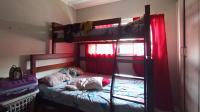 Bed Room 1 - 10 square meters of property in Amberfield