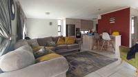 Lounges - 11 square meters of property in Amberfield