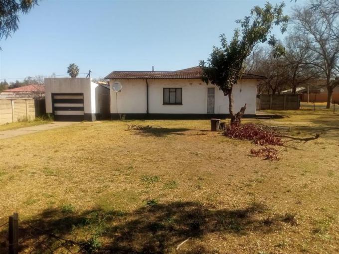 2 Bedroom House for Sale For Sale in Vanderbijlpark - MR663766