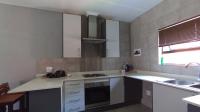 Kitchen - 7 square meters of property in Witpoortjie