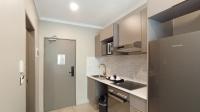 Kitchen - 8 square meters of property in Sandown