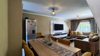 Lounges - 23 square meters of property in Castleview