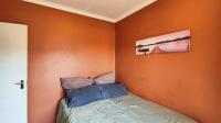 Bed Room 2 - 10 square meters of property in Castleview