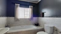 Bathroom 1 - 6 square meters of property in Castleview