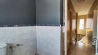 Bathroom 1 - 6 square meters of property in Castleview