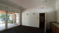 Informal Lounge - 18 square meters of property in Observatory - JHB