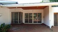 Patio - 42 square meters of property in Observatory - JHB