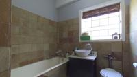 Main Bathroom - 5 square meters of property in Birdhaven - JHB