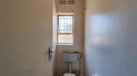 Bathroom 1 - 2 square meters of property in Vanderbijlpark