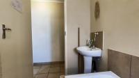 Bathroom 1 - 5 square meters of property in Sky City