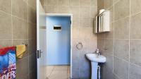 Bathroom 1 - 6 square meters of property in Eveleigh