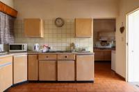 Kitchen of property in Meiringspark