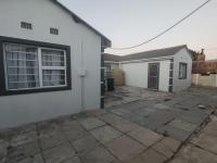  of property in Parow Valley