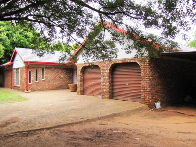 4 Bedroom House for Sale For Sale in Vanderbijlpark - MR664074