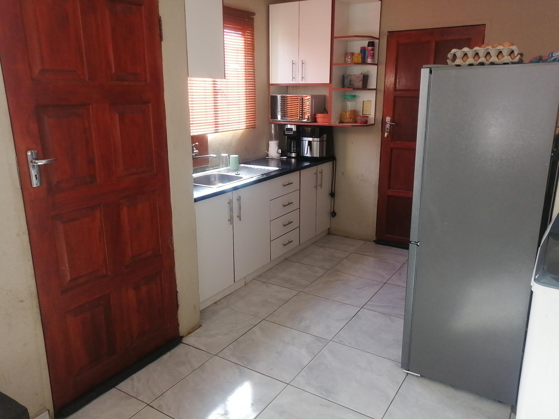 Kitchen of property in Soshanguve East