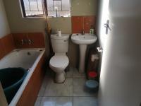 Bathroom 1 of property in Soshanguve East