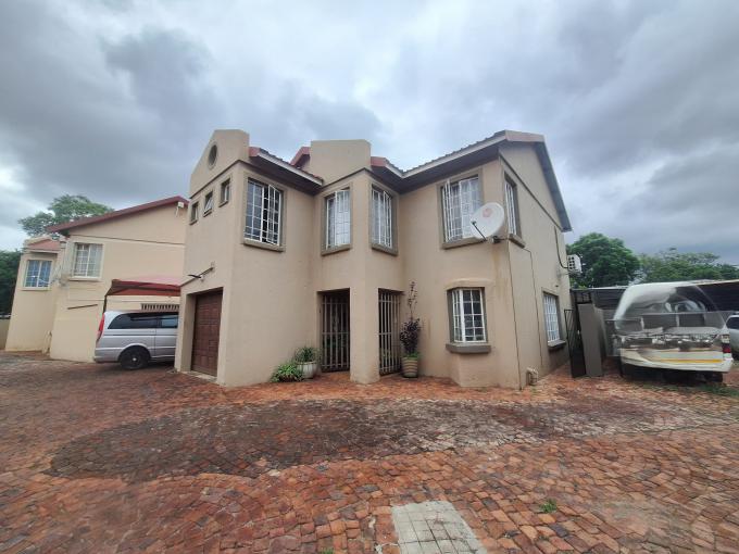 3 Bedroom Duplex for Sale For Sale in Rustenburg - MR664132