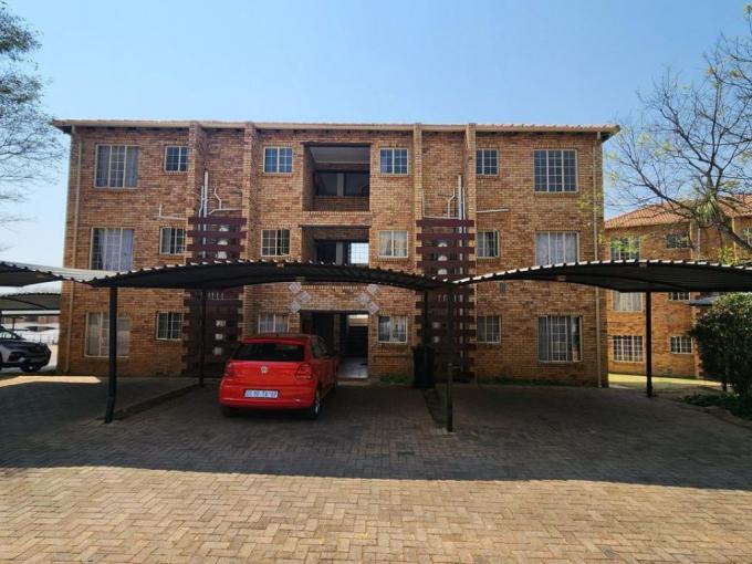 2 Bedroom Apartment for Sale For Sale in Northgate (JHB) - MR664154