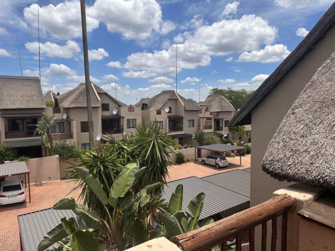 1 Bedroom Apartment to Rent in Sunninghill - Property to rent - MR664201