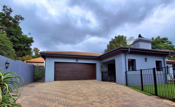 3 Bedroom House for Sale For Sale in Northcliff - MR664385