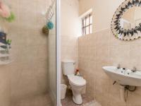 Bathroom 1 - 6 square meters of property in Brackenfell South