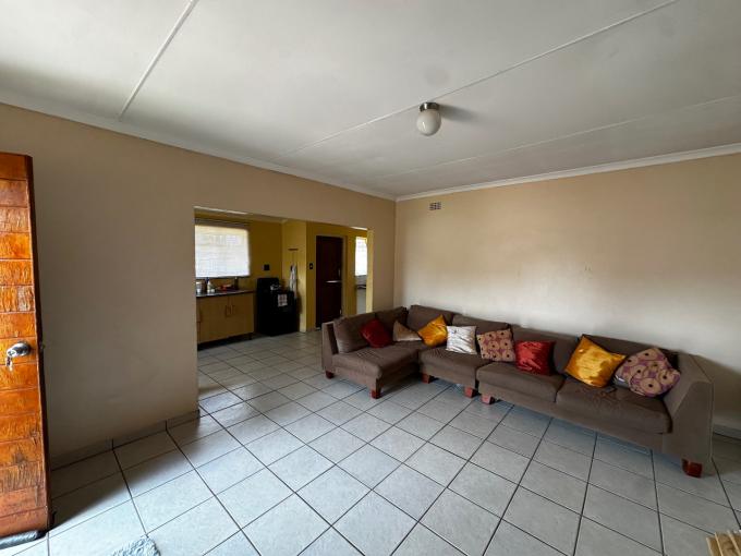 3 Bedroom House for Sale For Sale in Sophiatown - MR664620