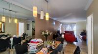 Dining Room - 12 square meters of property in Bedfordview