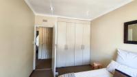 Bed Room 1 - 15 square meters of property in Bedfordview