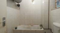 Bathroom 1 - 6 square meters of property in Sunnyside