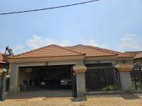 Front View of property in Soshanguve