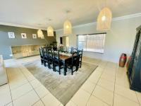  of property in Glenvista