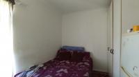 Bed Room 1 - 28 square meters of property in Klopperpark