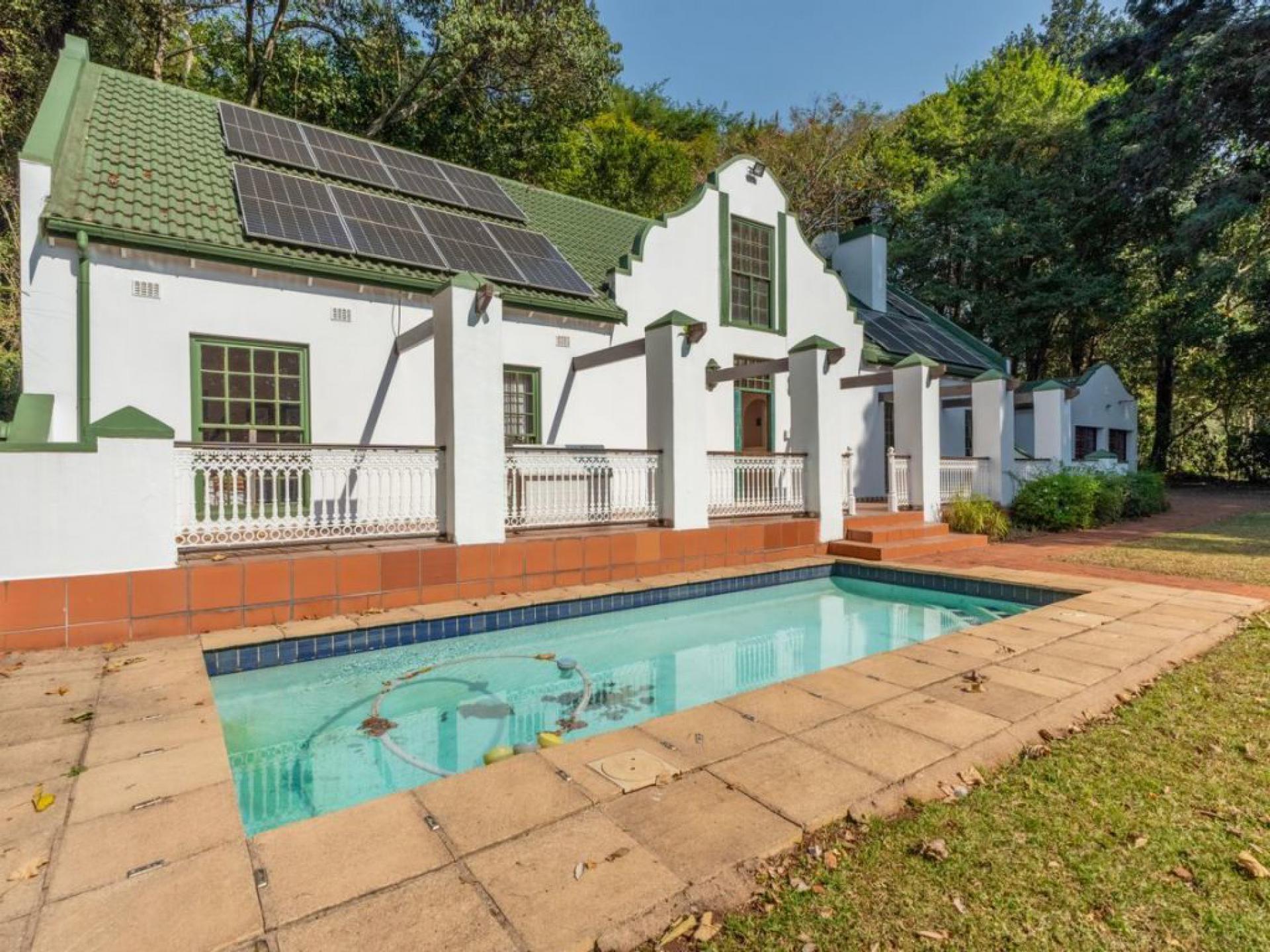  of property in Kloof 