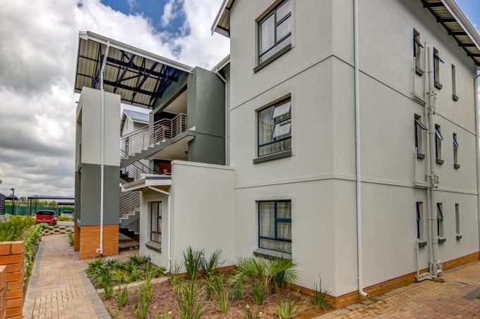 2 Bedroom Apartment for Sale For Sale in Modderfontein - MR664894