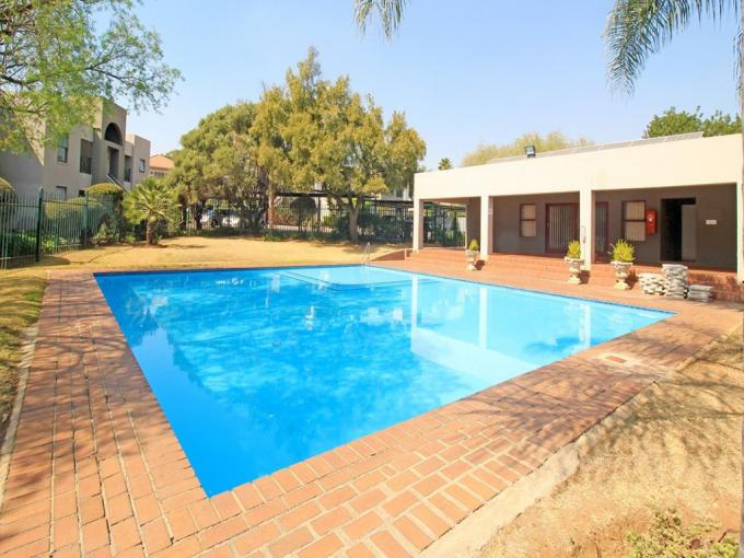 2 Bedroom Simplex for Sale For Sale in Marais Steyn Park - MR664931