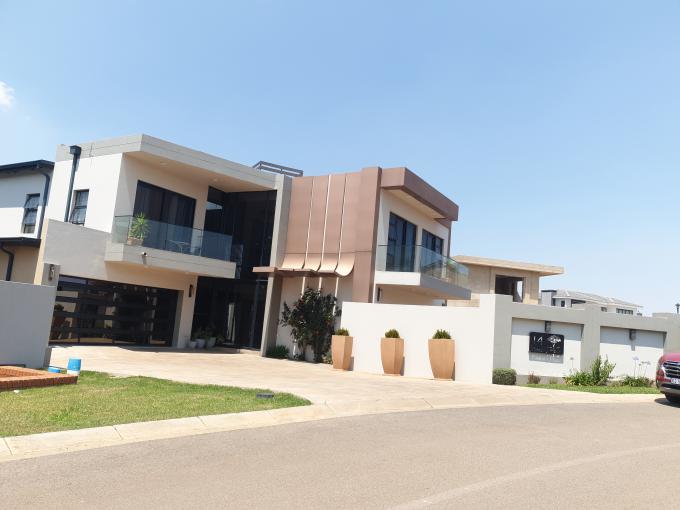 4 Bedroom Duplex for Sale For Sale in Glen Marais - MR665004