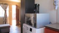 Kitchen - 4 square meters of property in Toekomsrus