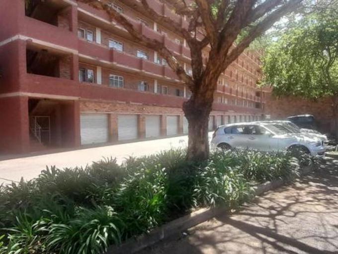 2 Bedroom Apartment to Rent in Zwartkop - Property to rent - MR665109