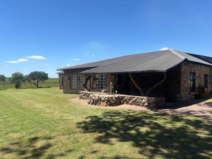 Smallholding for Sale For Sale in Emalahleni (Witbank)  - MR665115