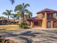 4 Bedroom 3 Bathroom House for Sale for sale in Middelburg - MP