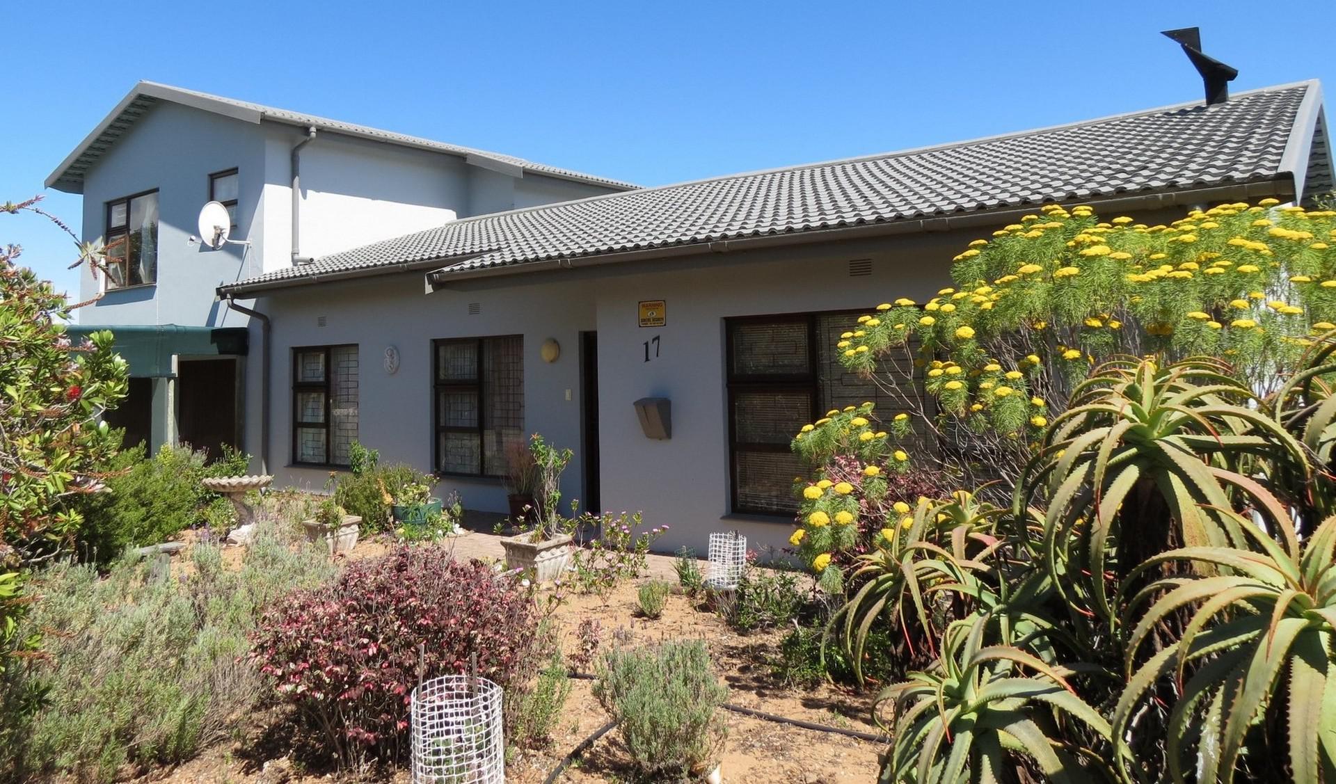  of property in Stilbaai (Still Bay)